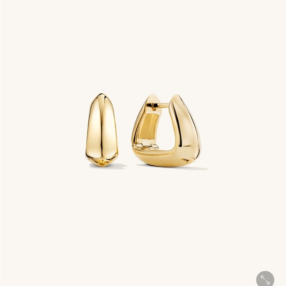 Mejuri Jewelry - Mejuri Patra Huggies Hoops